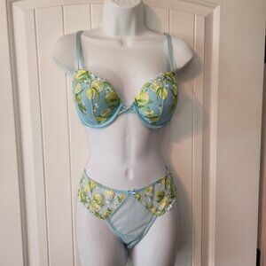 Victoria's Secret Bra